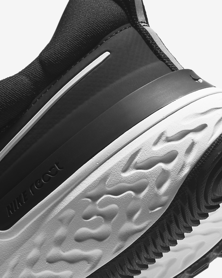КРОСІВКИ NIKE REACT MILER 2 (CW7121-001)