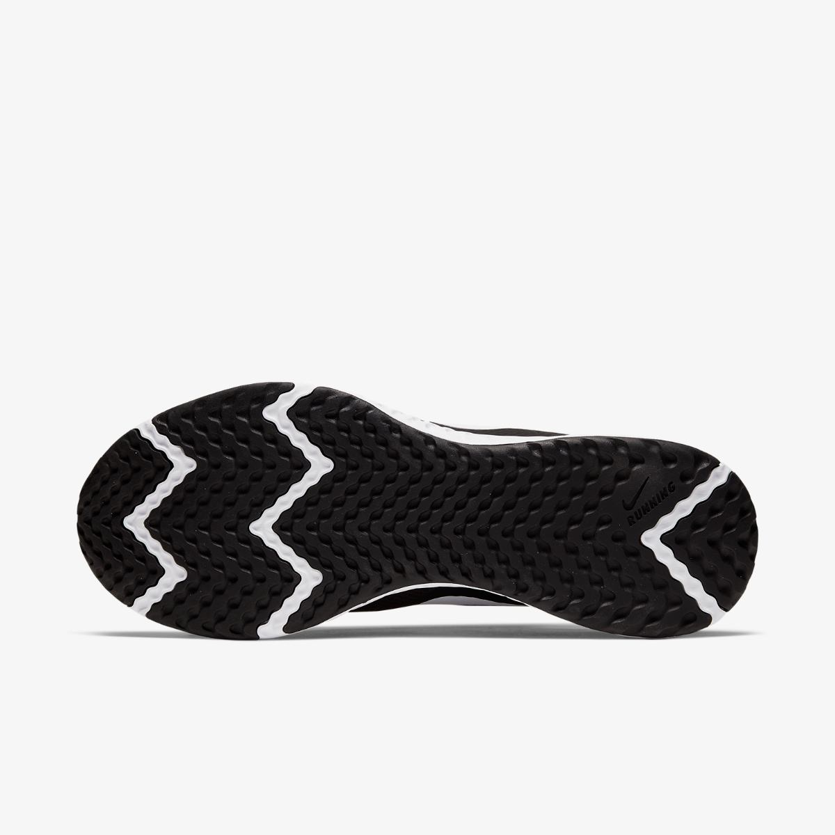 NIKE REVOLUTION 5 SNEAKERS (BQ3204-002)