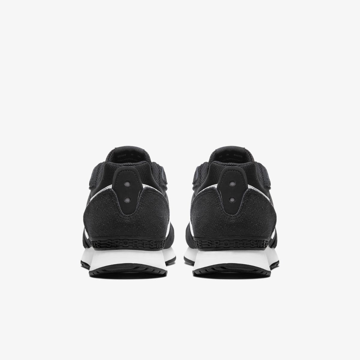 КРОСІВКИ NIKE VENTURE RUNNER  (CK2944-002)