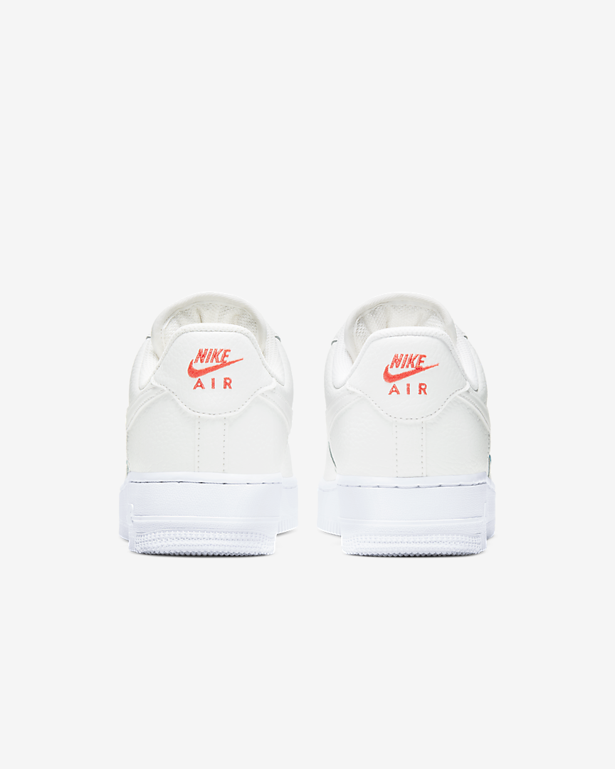 SNEAKERS NIKE WMNS AIR FORCE 1 07 ESS (CT1989-101)