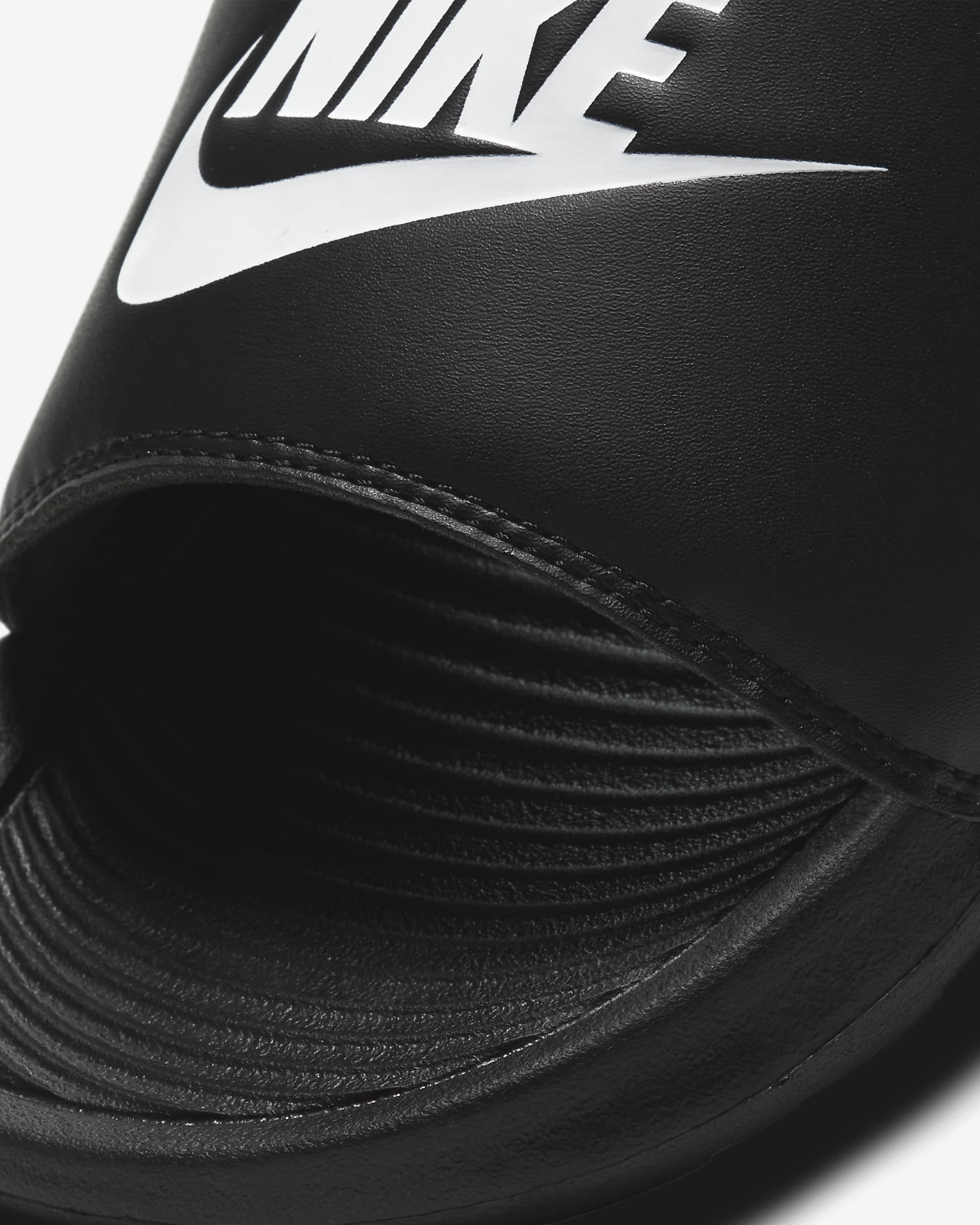 NIKE VICTORI ONE SLIDE SLIDES (CN9677-005)