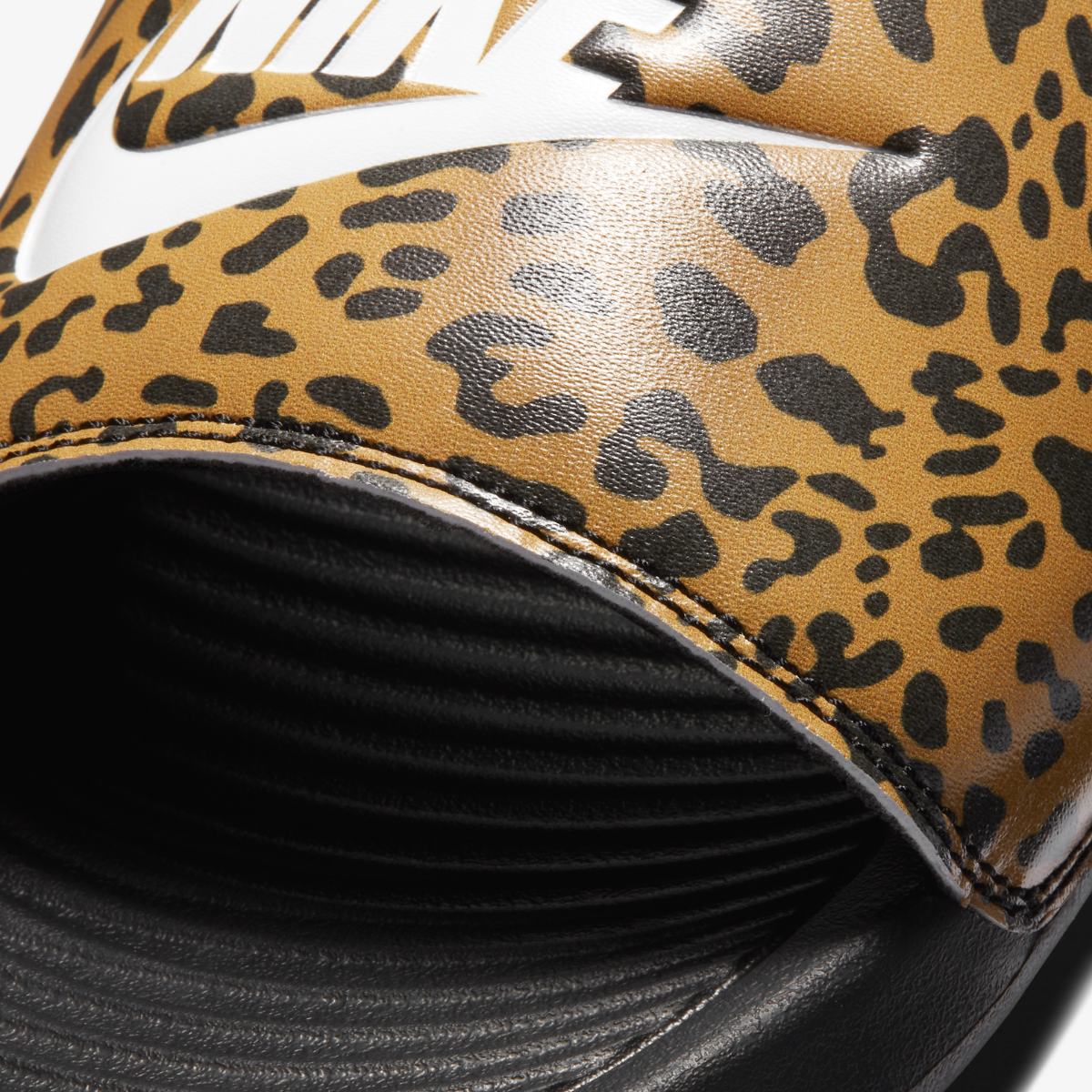 SLIDES NIKE WMNS VICTORI ONE SLIDE PRINT (CN9676-700)
