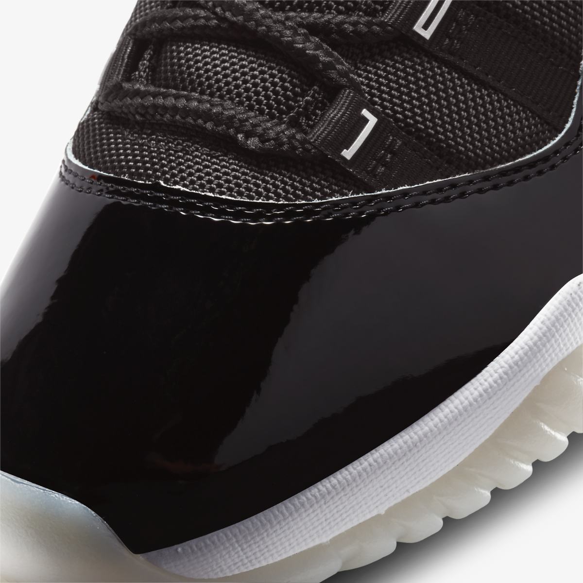 КРОСІВКИ AIR JORDAN 11 RETRO (CT8012-011)