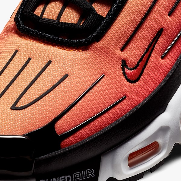 КРОСІВКИ NIKE AIR MAX PLUS III (CD7005-001)