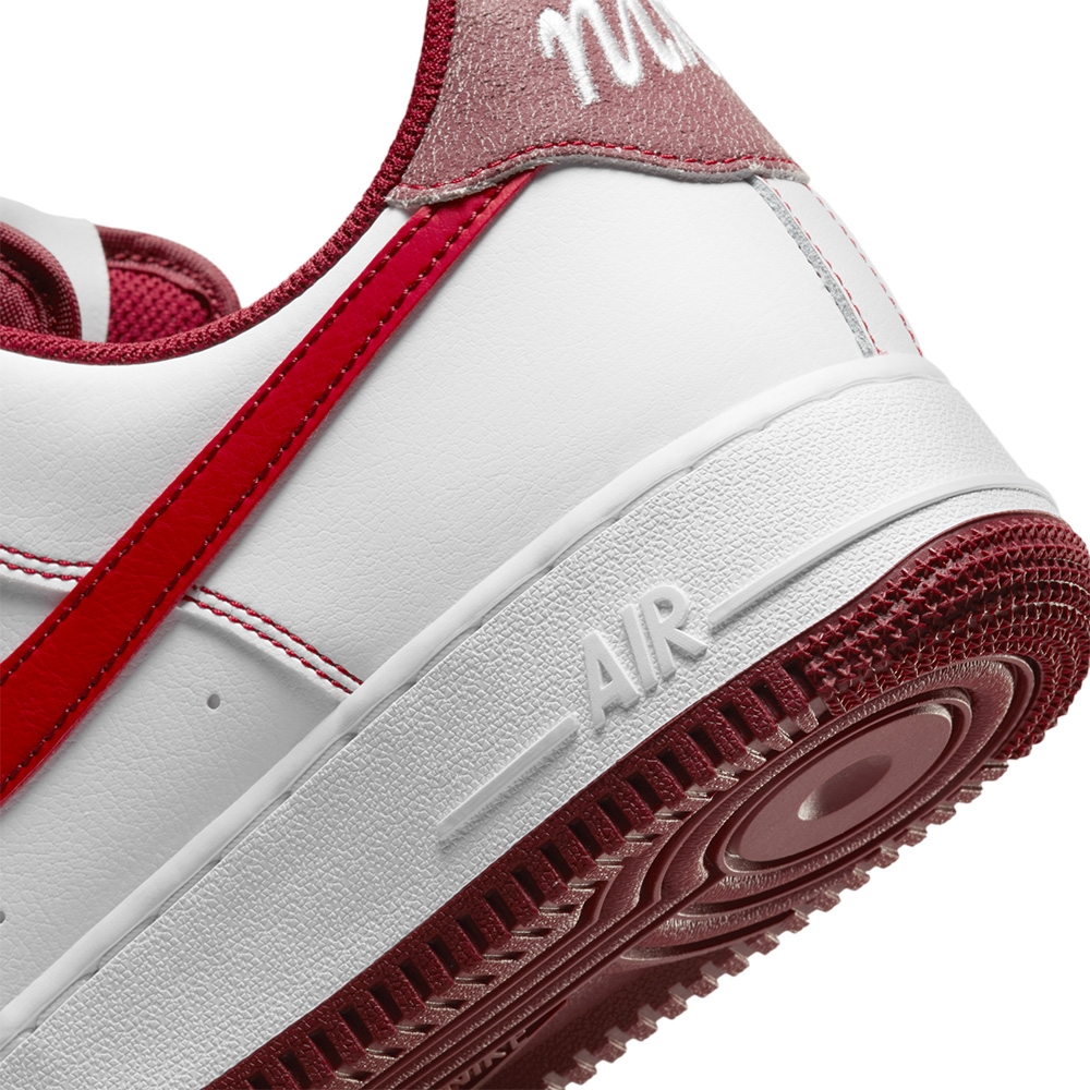 КРОСІВКИ NIKE AIR FORCE 1 '07 (DA8478-101)