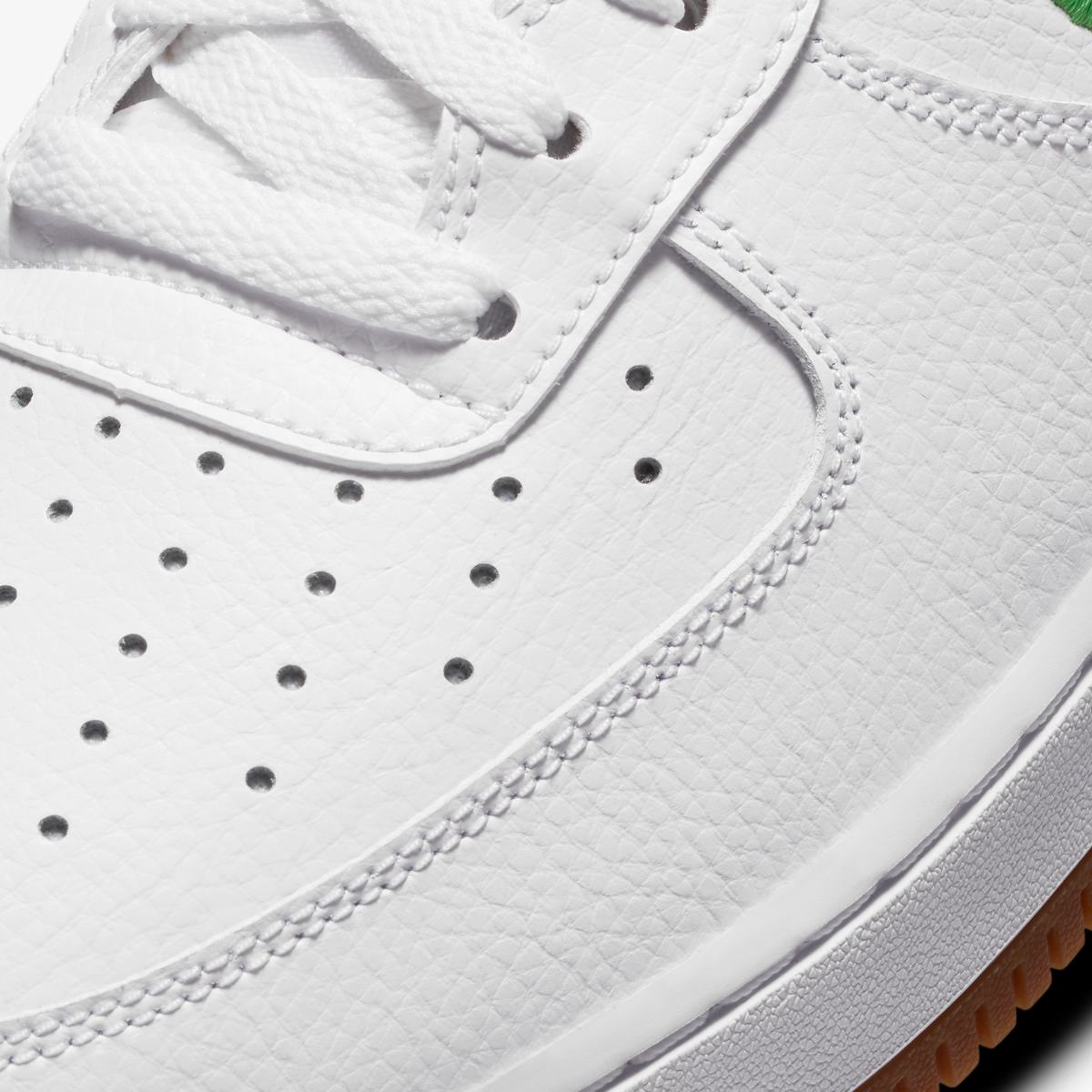КРОССОВКИ NIKE AIR FORCE 1 07 LV8 (DA4660-100)