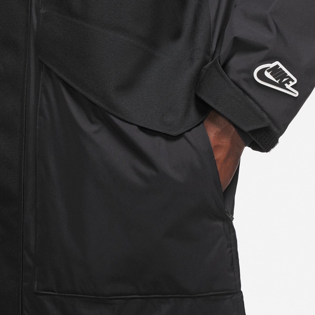ПАРКА NIKE M NSW SYN FIL PARKA HYPRSHLD (CZ2867-010)