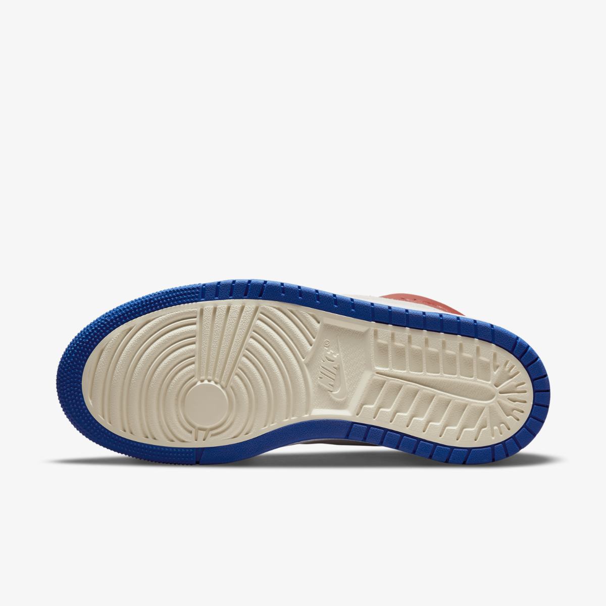 W AIR JORDAN 1 ZOOM AIR CMFT SNEAKERS (CT0979-104)
