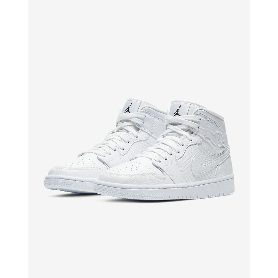 WMNS AIR JORDAN 1 MID SNEAKERS (BQ6472-110)