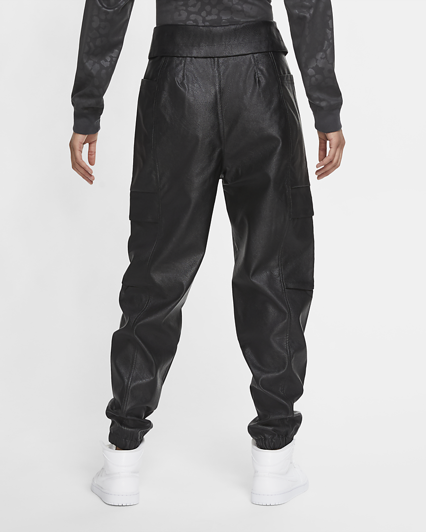ШТАНИ JORDAN COURT-TO-RUNWAY (CW6485-010)