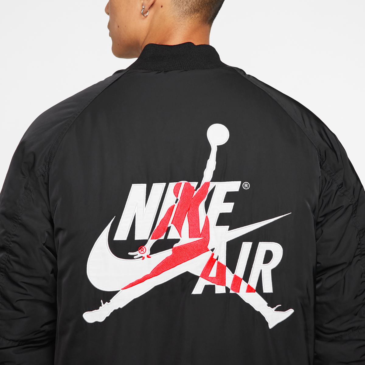 БОМБЕР AIR JORDAN M J WINGS MA-1 JACKET (AV2598-010)