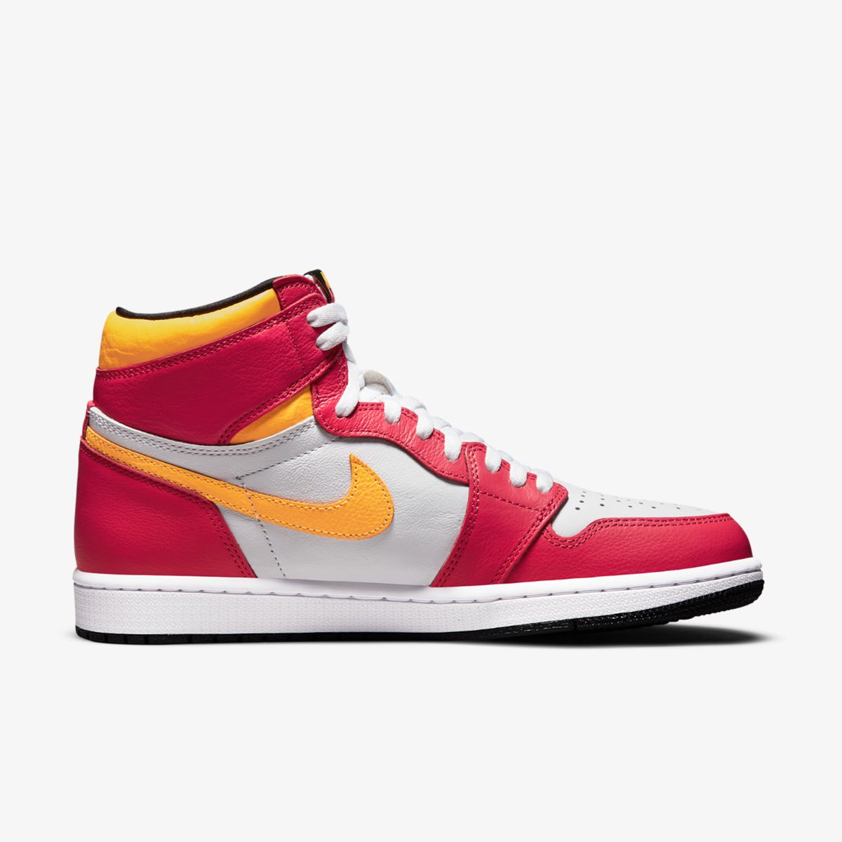 КРОССОВКИ AIR JORDAN 1 RETRO HIGH OG (555088-603)