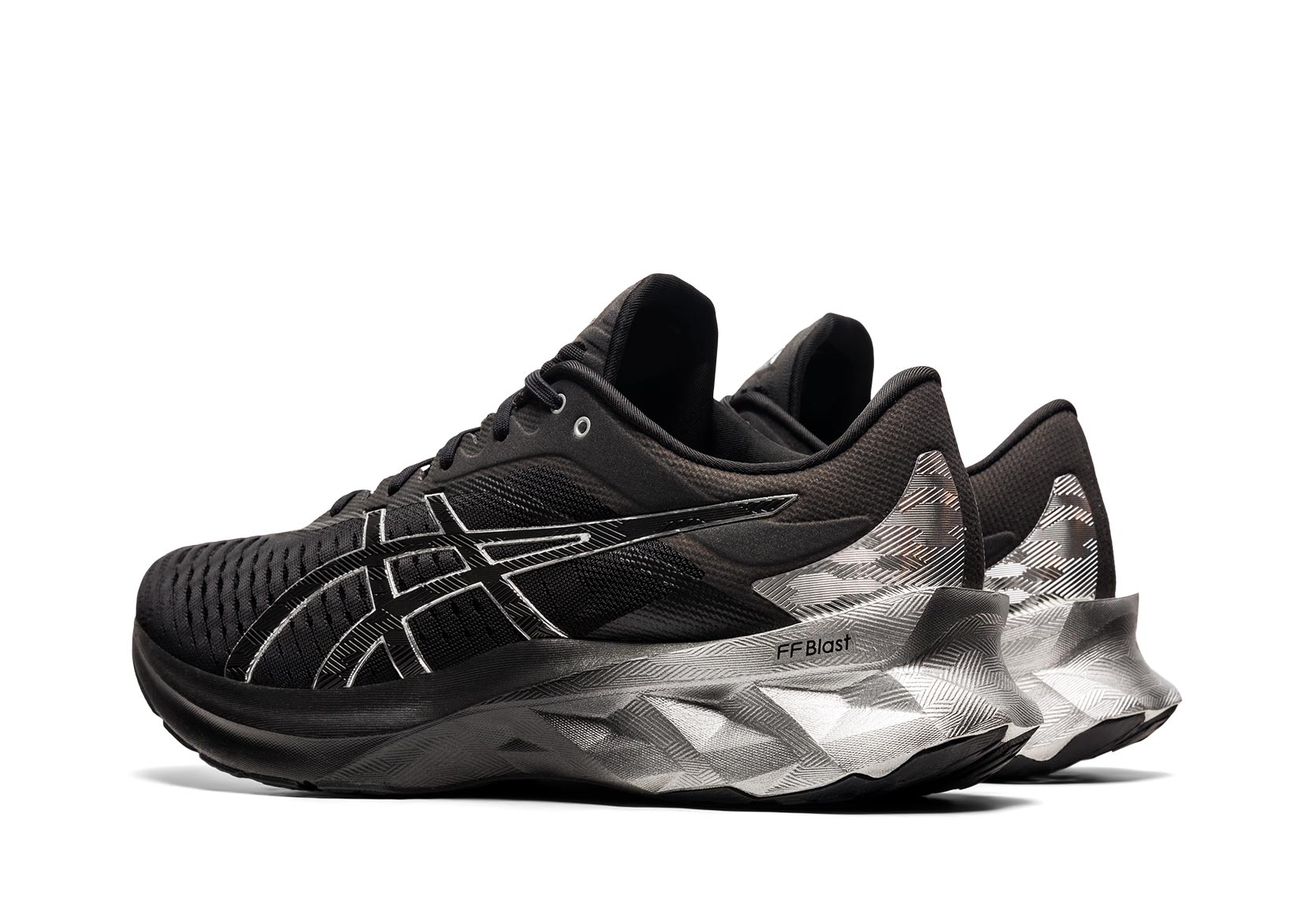 КРОССОВКИ ASICS NOVABLAST PLATINUM (1011B157-001)