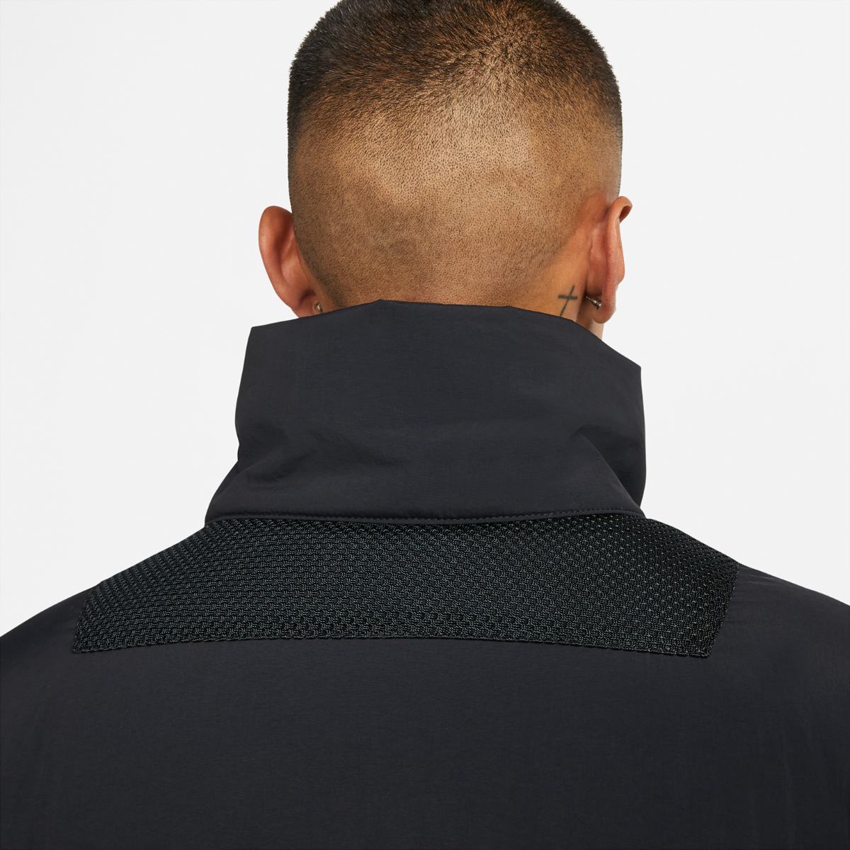 КУРТКА NIKE M NSW TF SYNFL CITY MADE JKT (DD5929-010)