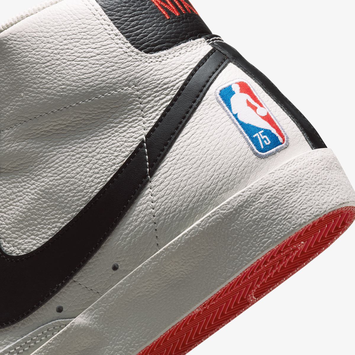 NIKE BLAZER MID '77 EMB SNEAKERS (DD8025-101)