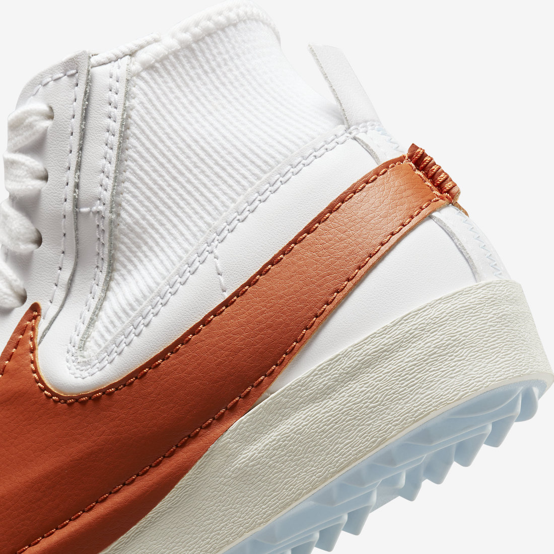 КРОСІВКИ NIKE BLAZER MID '77 JUMBO (DD3111-101)