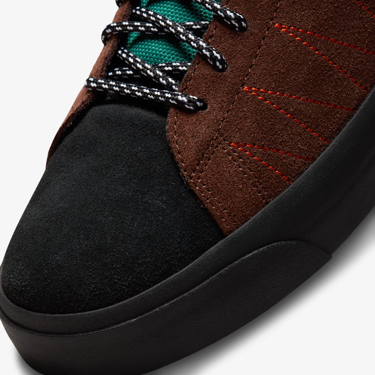 NIKE SB ZOOM BLAZER MID PRM SNEAKERS (DC8903-300)