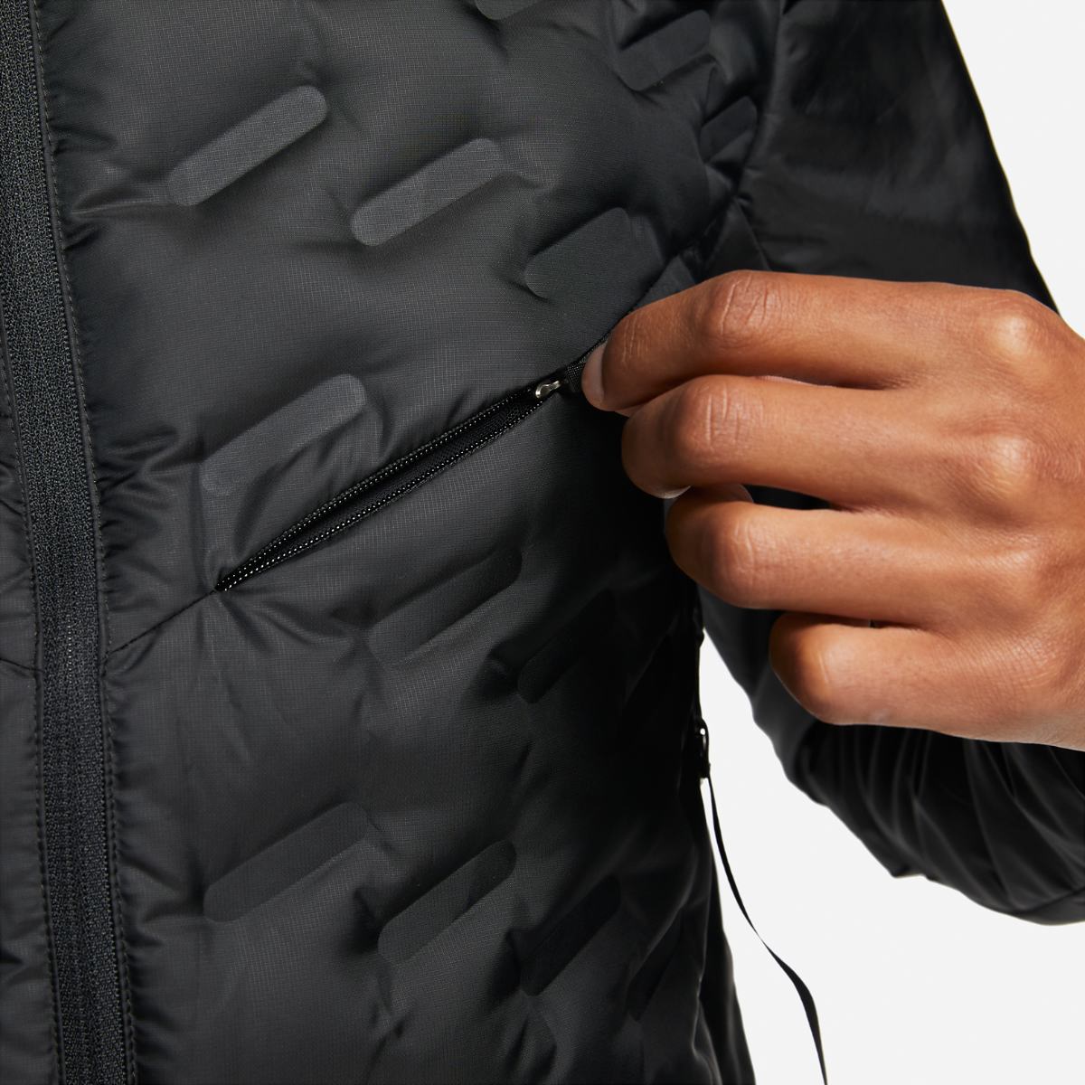 КУРТКА NIKE M NK TFADV DWNFL RPL JKT (DD5667-010)