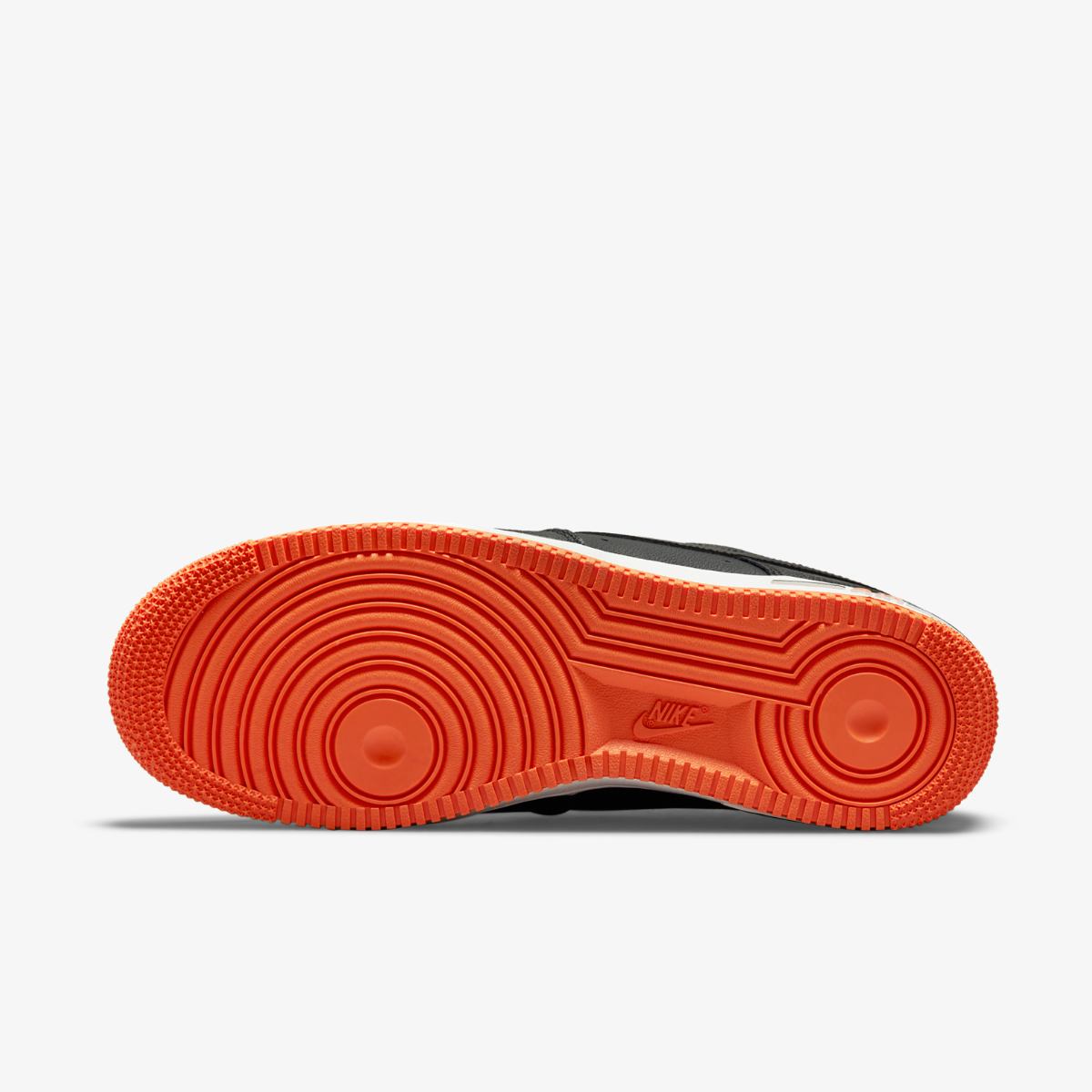 КРОСІВКИ NIKE AIR FORCE 1 HALLOWEEN (DC8891-001)