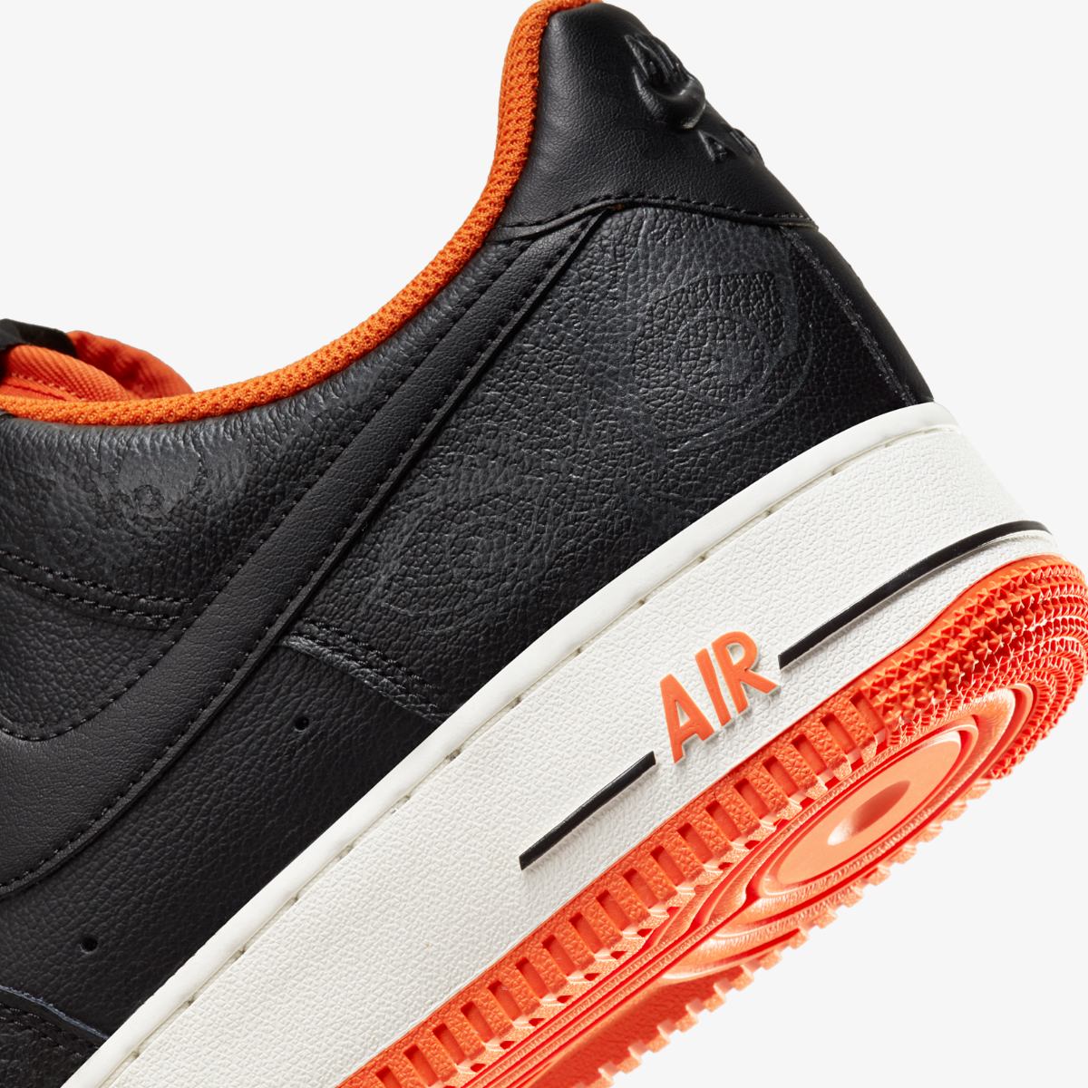КРОСІВКИ NIKE AIR FORCE 1 HALLOWEEN (DC8891-001)