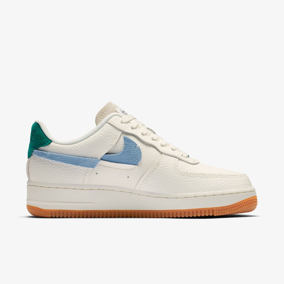 NIKE WMNS AIR FORCE 1 '07 LXX SNEAKERS (BV0740-100)