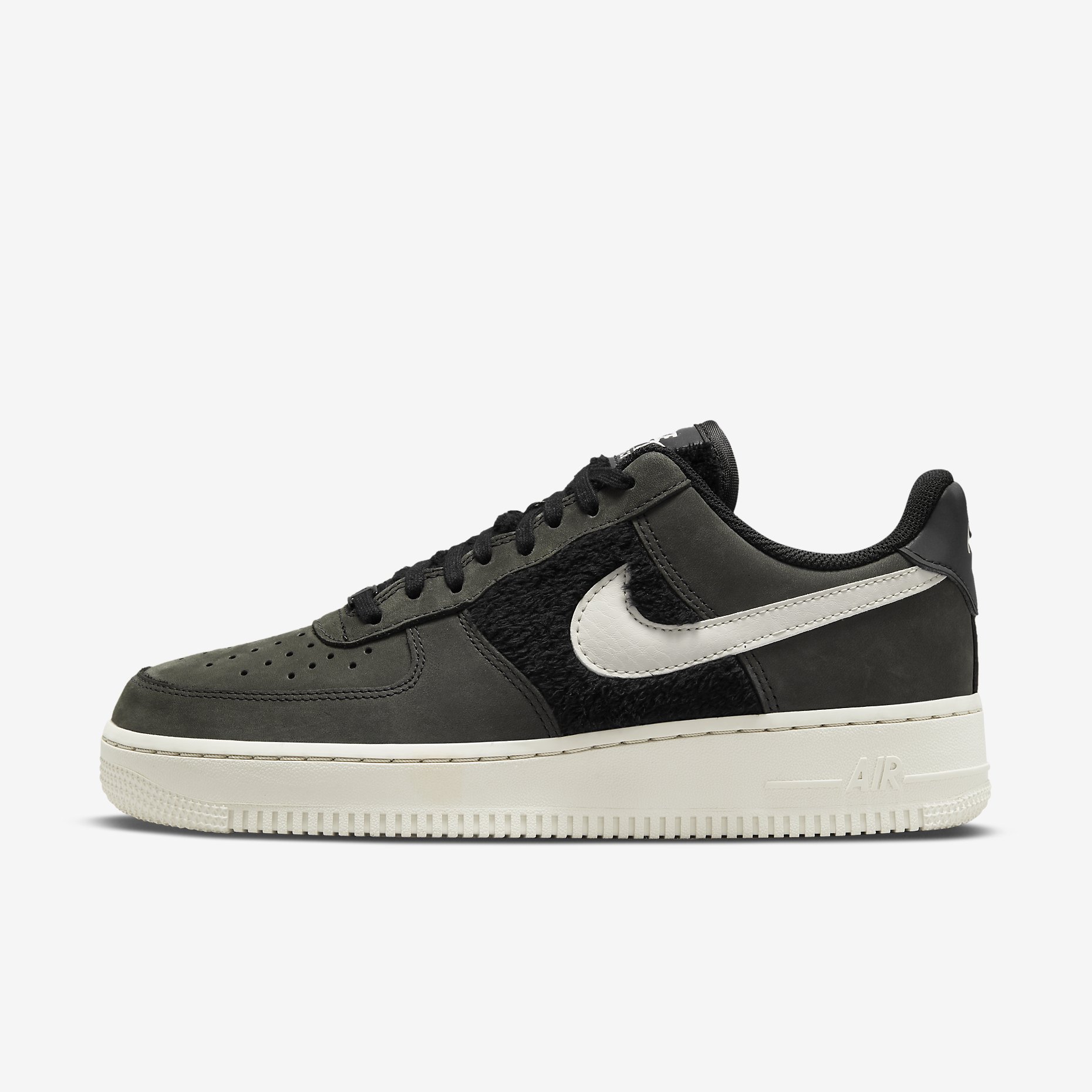 КРОСІВКИ NIKE WMNS AIR FORCE 1 MEM 4 (DO6714-001)