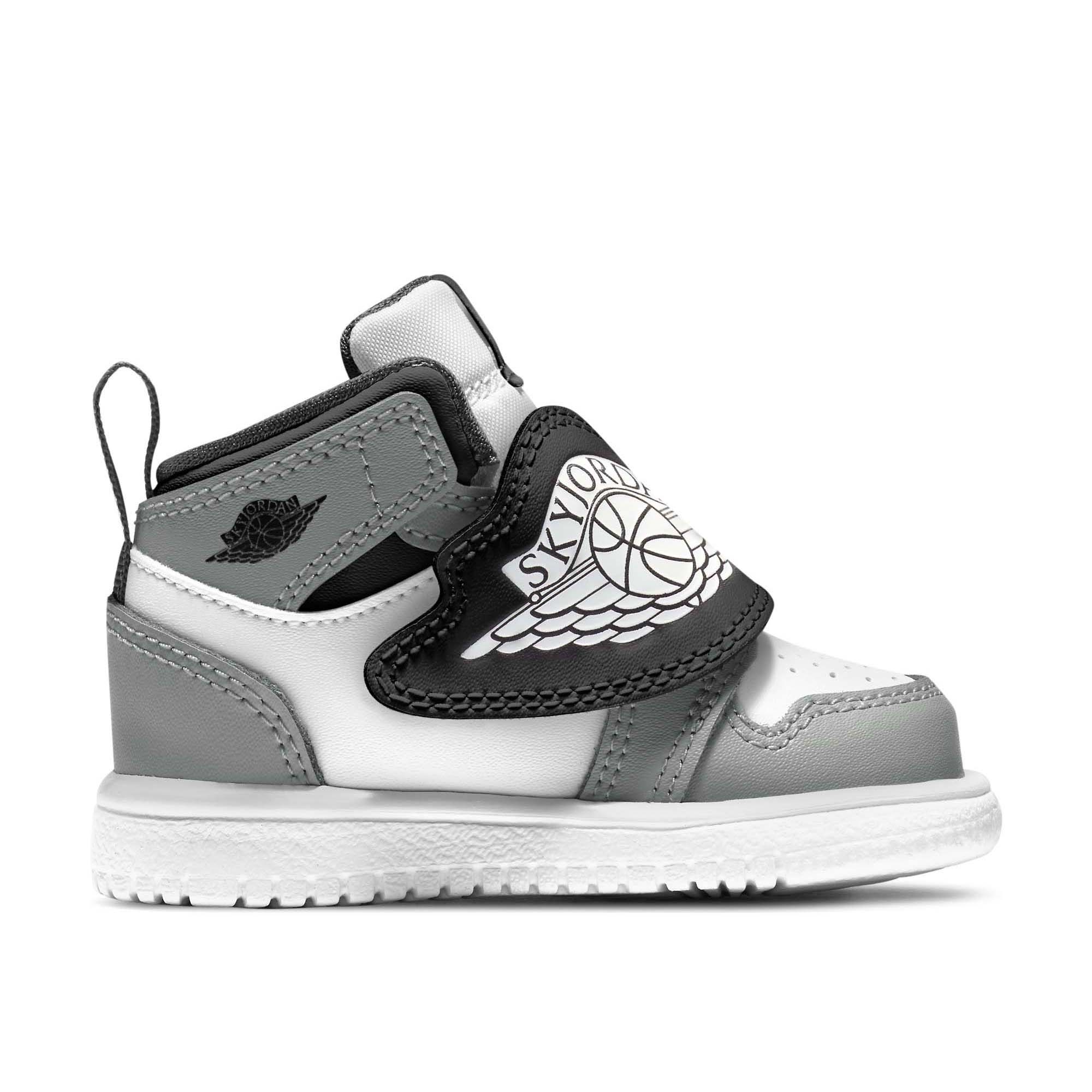 AIR JORDAN 1 SKY (TDV) SNEAKERS (BQ7196-102)