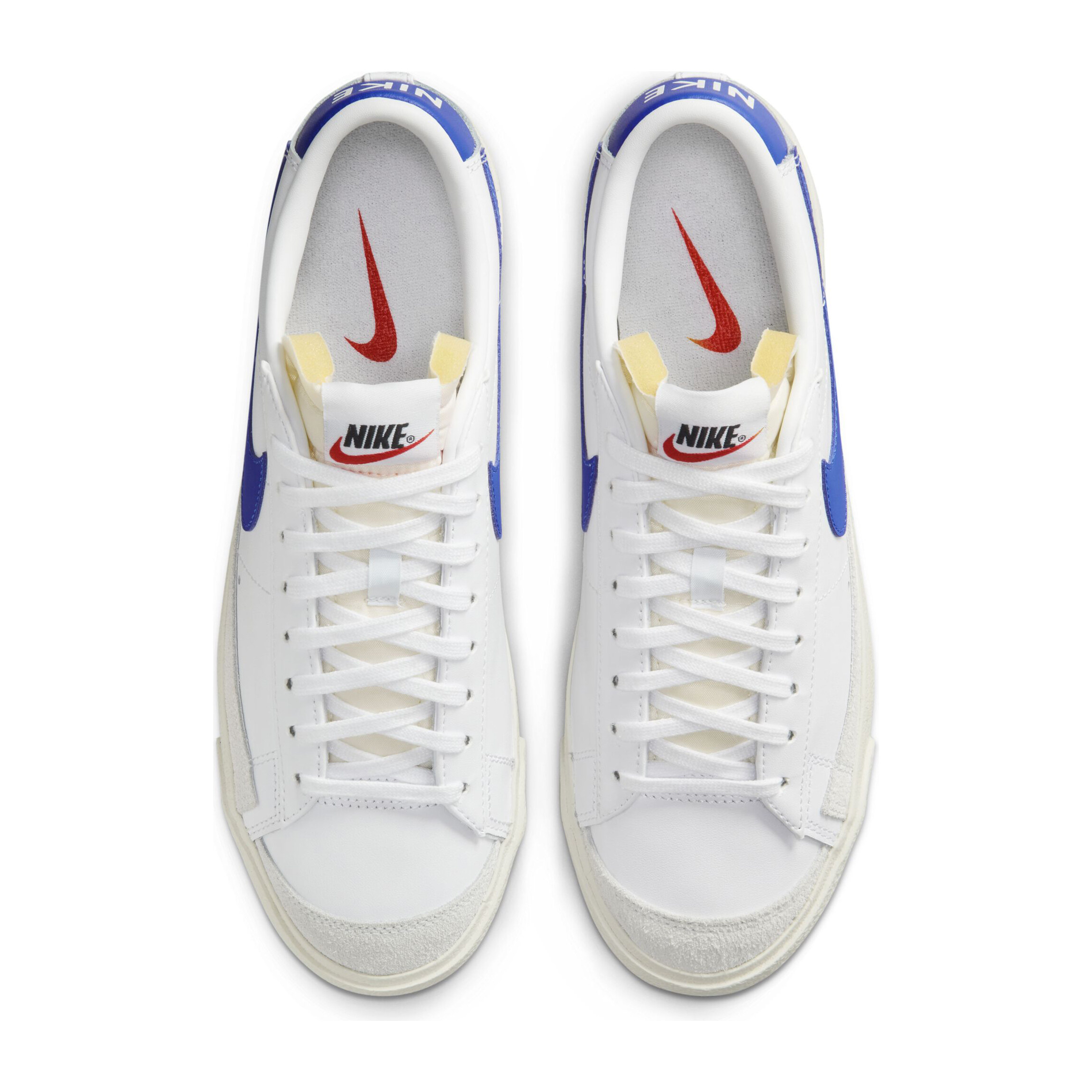 NIKE BLAZER LOW 77 VNTG SNEAKERS (DA6364-103)