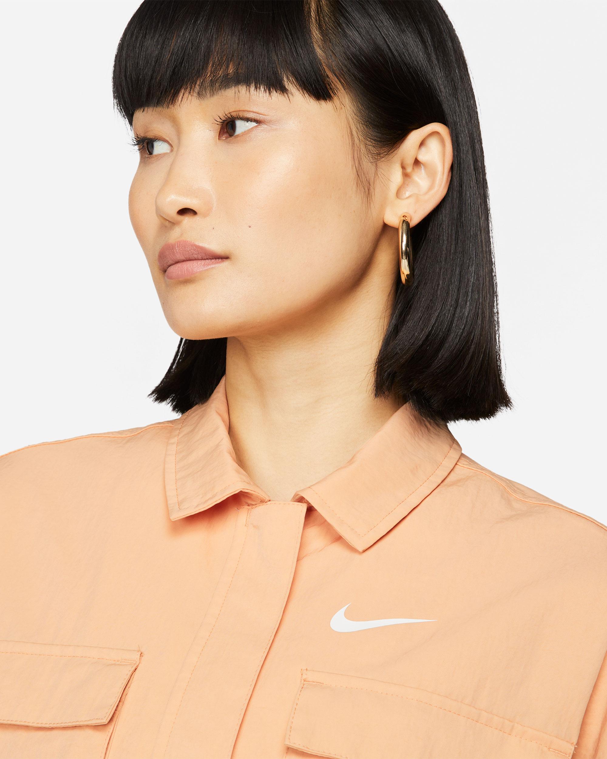 WINDCOAT NIKE W NSW ESSNTL WVN JKT FIELD (DM6243-851)
