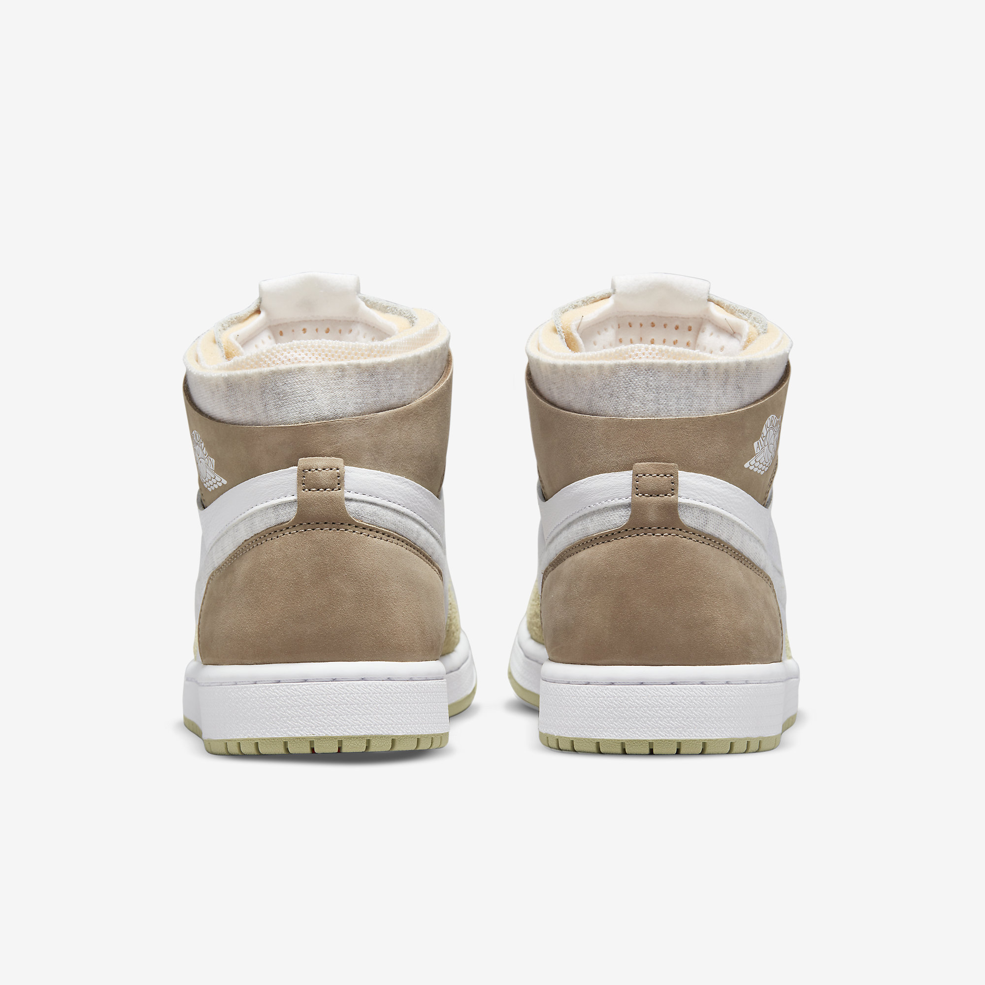 W AIR JORDAN 1 ZOOM AIR CMFT SNEAKERS (CT0979-102)
