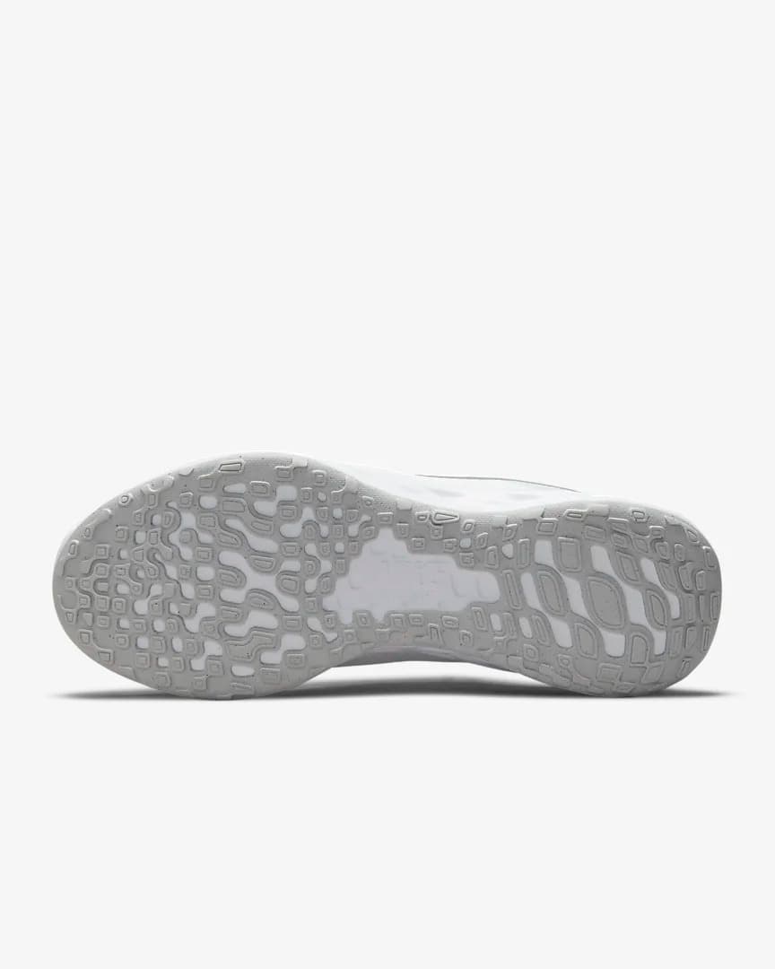 КРОСІВКИ NIKE W REVOLUTION 6 NN (DC3729-101)