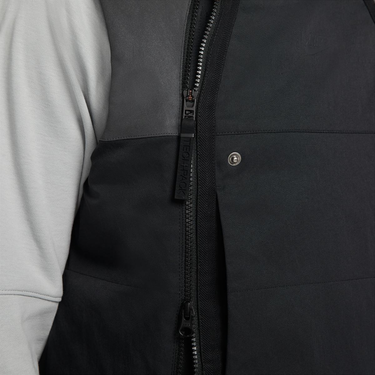 ЖИЛЕТКА NIKE M NSW TF TP INSUL VEST (DD6636-010)