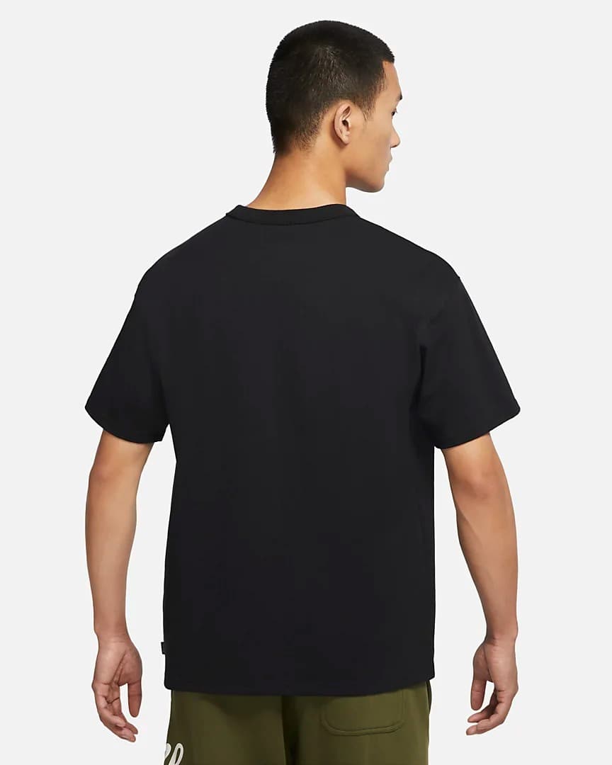 МУЖСКАЯ ФУТБОЛКА NIKE M NSW PREM ESSNTL SUST TEE (DO7392-010)