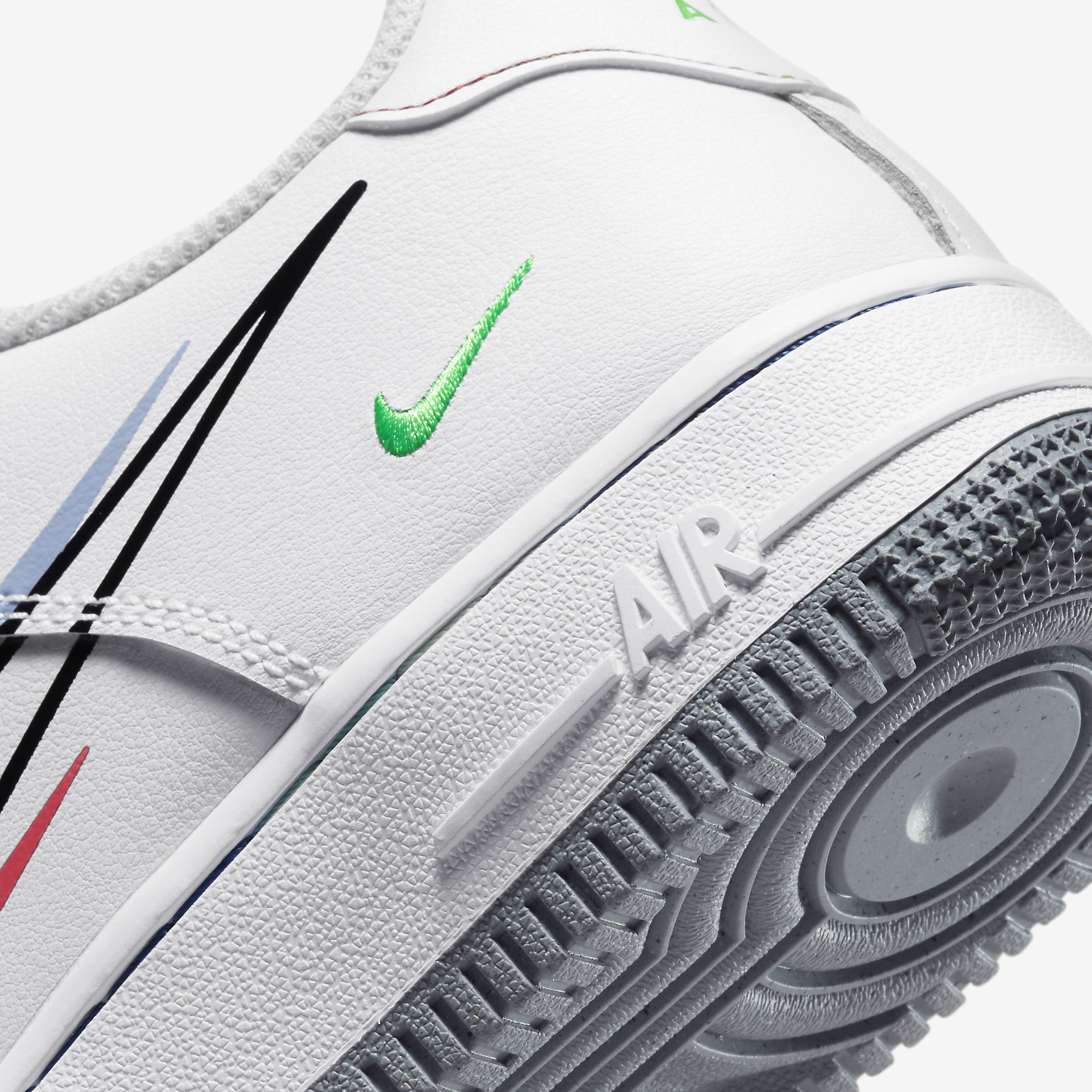 КРОСІВКИ NIKE AIR FORCE 1 LOW (GS) (DM9473-100)