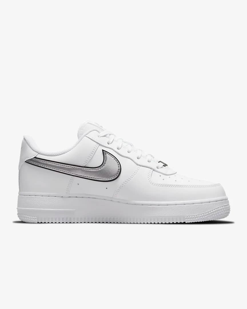 SNEAKERS NIKE W AIR FORCE 1 07 ESS (DD1523-100)