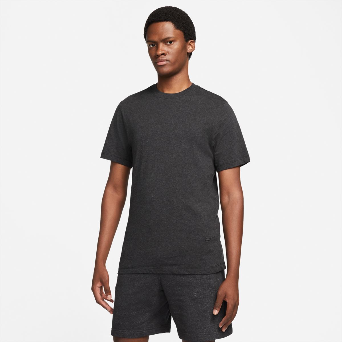 ФУТБОЛКА NIKE M NSW TEE SUSTAINABILITY (DM2386-010)
