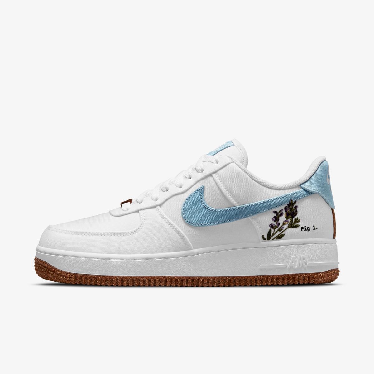 КРОСІВКИ WMNS NIKE AIR FORCE 1 07 SE (CZ0269-100)