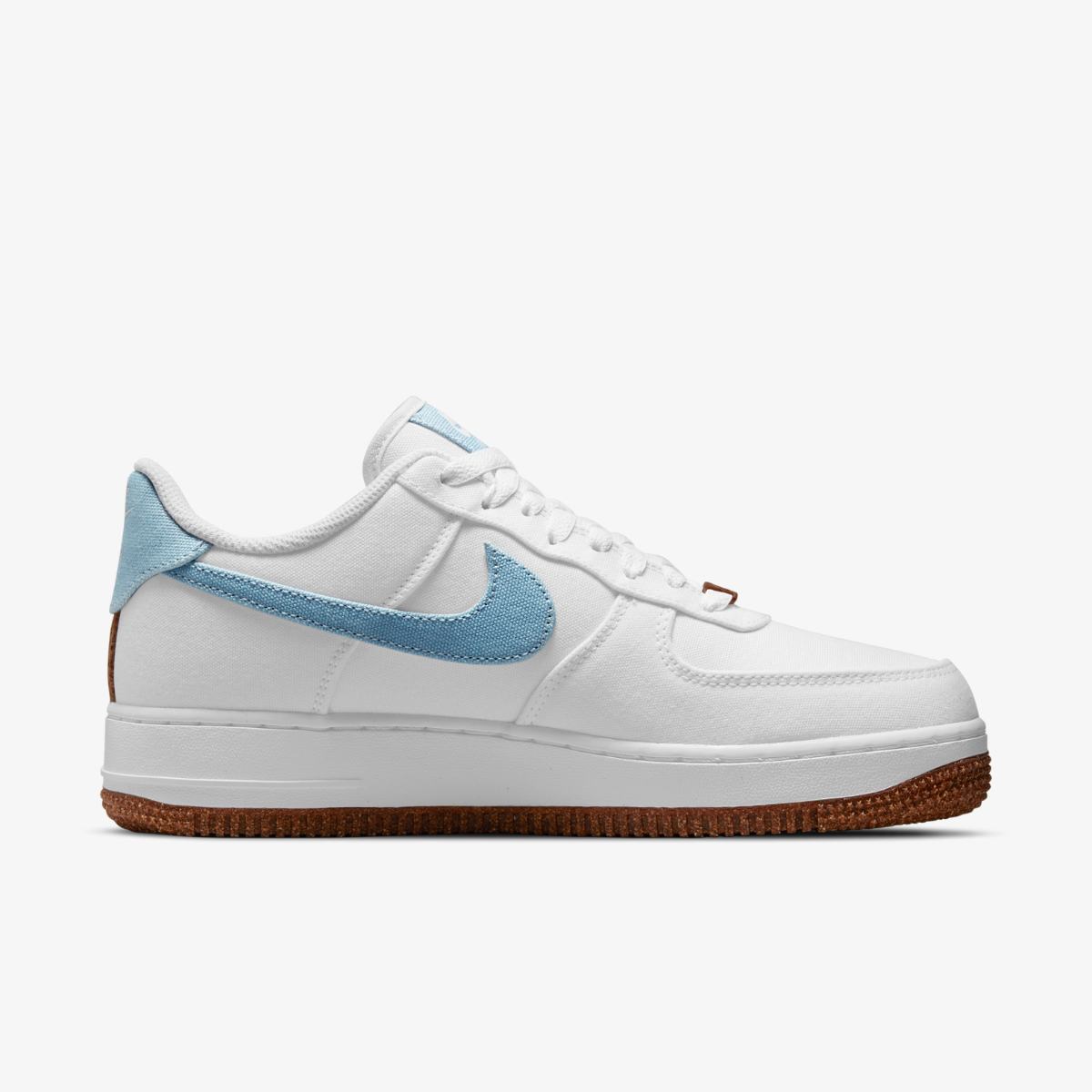 КРОСІВКИ WMNS NIKE AIR FORCE 1 07 SE (CZ0269-100)