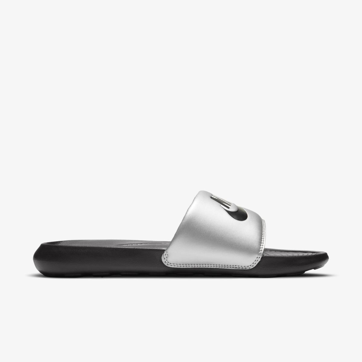 NIKE VICTORI ONE SLIDE SLIDES (CN9677-006)
