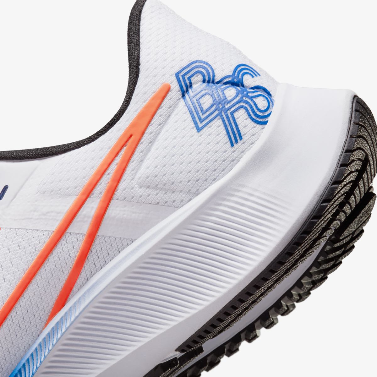 КРОССОВКИ NIKE AIR ZOOM PEGASUS 38 (DQ8575-100)