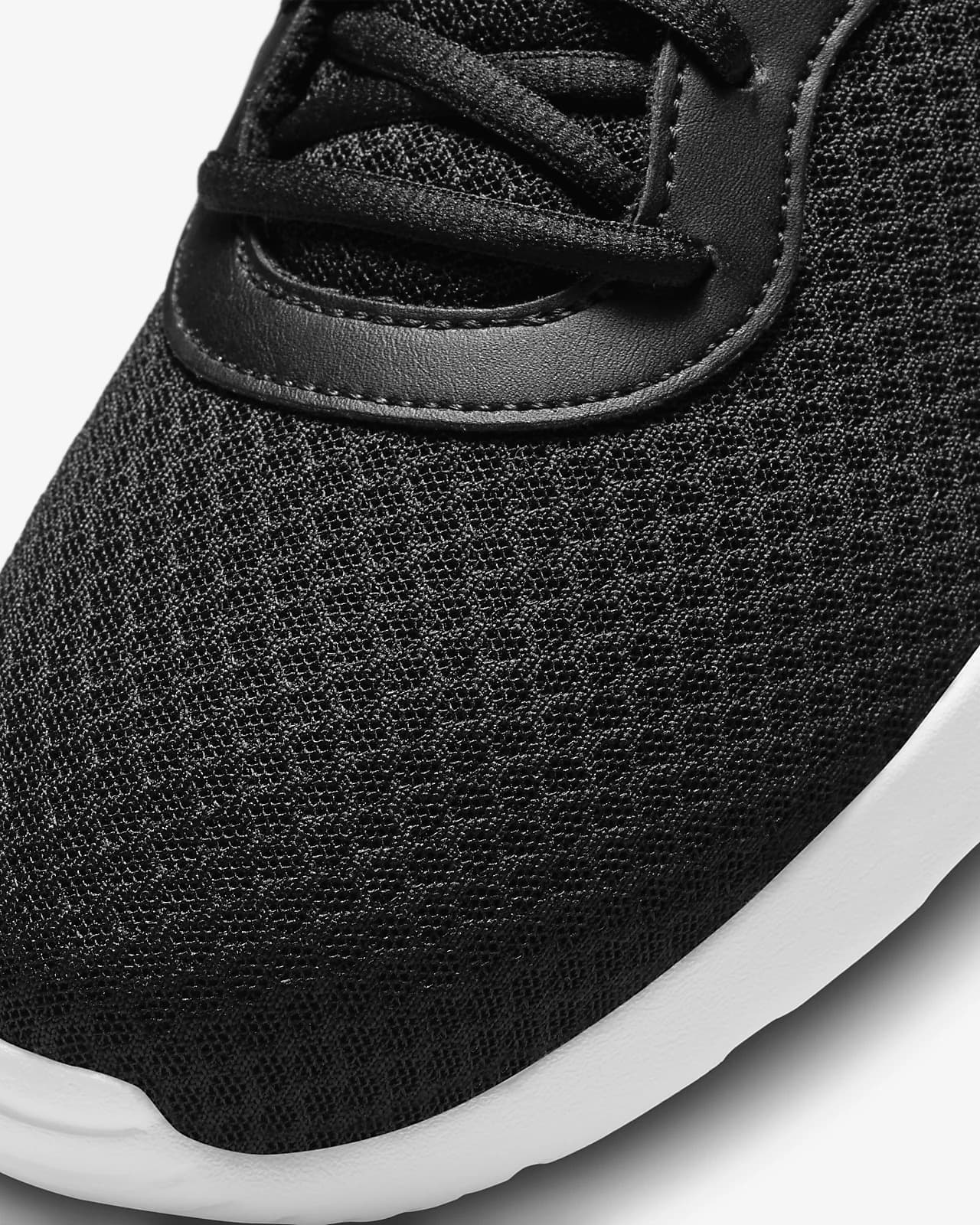 КРОСІВКИ NIKE TANJUN (DJ6258-003)