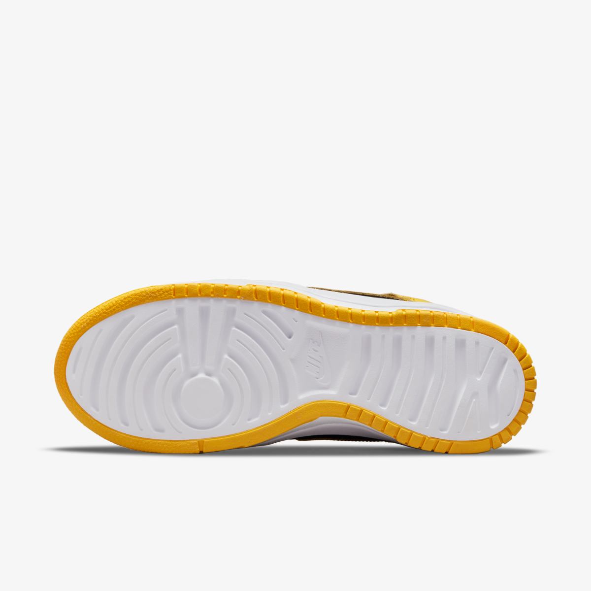 NIKE WMNS DUNK HIGH UP SNEAKERS (DH3718-001)