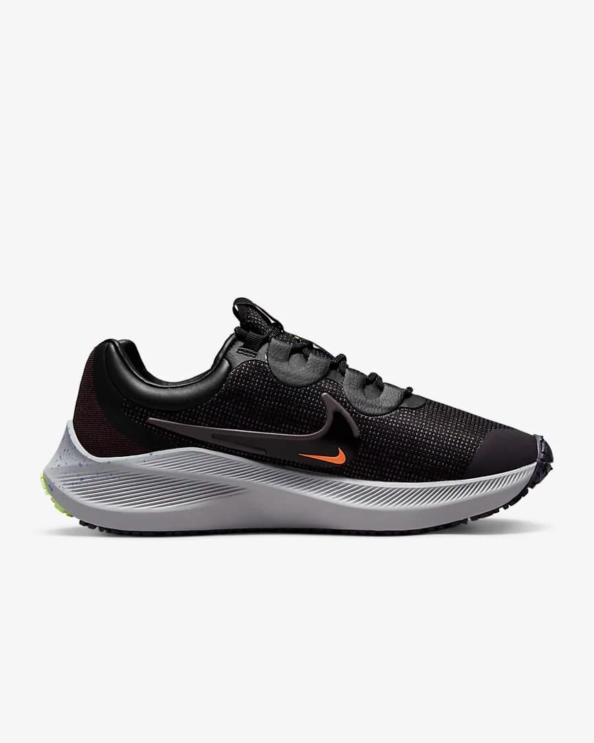 КРОСІВКИ WMNS NIKE ZOOM WINFLO 8 SHIELD (DC3730-002)