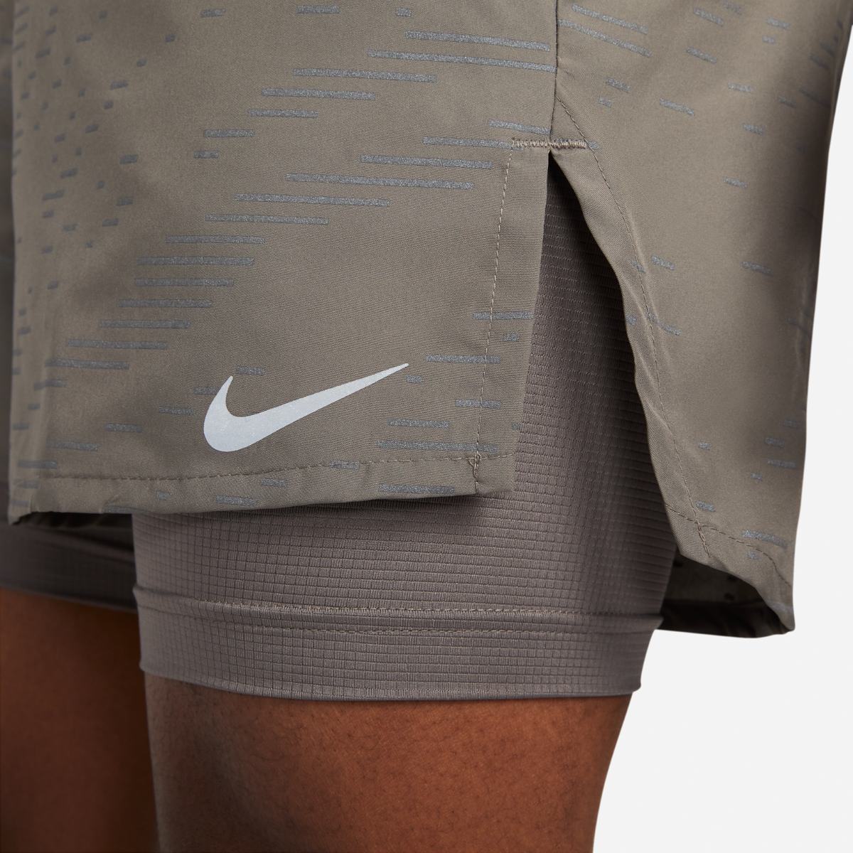 ШОРТЫ NIKE M NK RDVN FLX STRD 2IN1 5IN (DM4634-289)