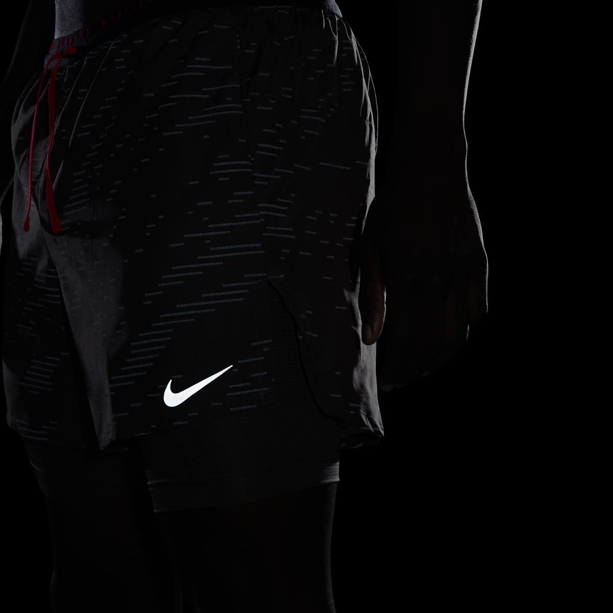 ШОРТЫ NIKE M NK RDVN FLX STRD 2IN1 5IN (DM4634-289)