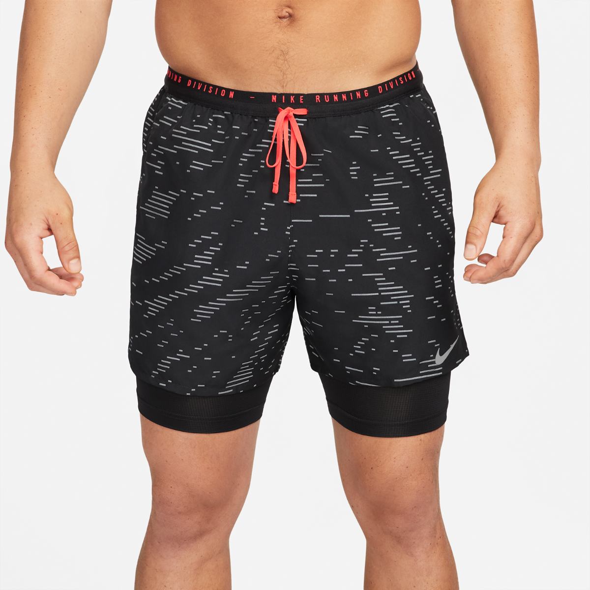 ШОРТЫ NIKE M NK RDVN FLX STRD 2IN1 5IN (DM4634-010)