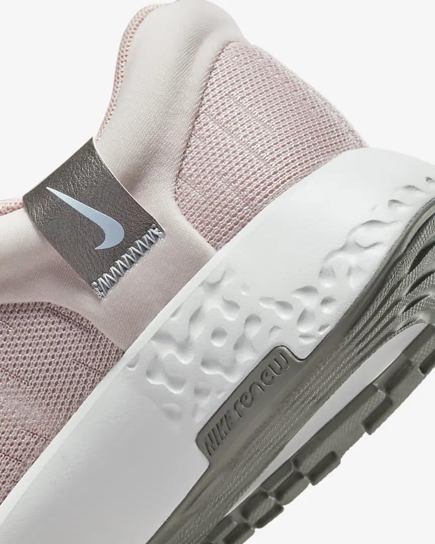 КРОСІВКИ W NIKE RENEW SERENITY RUN PRM  (DC9010-601)