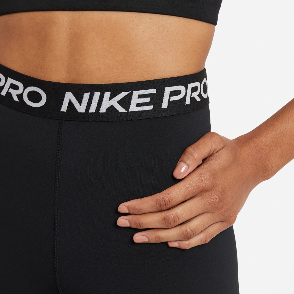 ШОРТЫ WMNS NIKE NP 365 SHORT 7IN HI RISE (DA0481-011)
