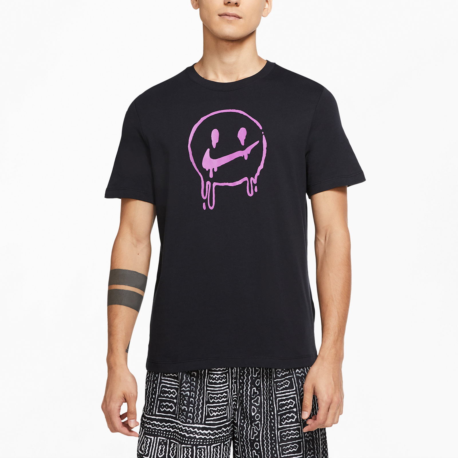 ФУТБОЛКА NIKE M NK TEE  (CV2110-010)