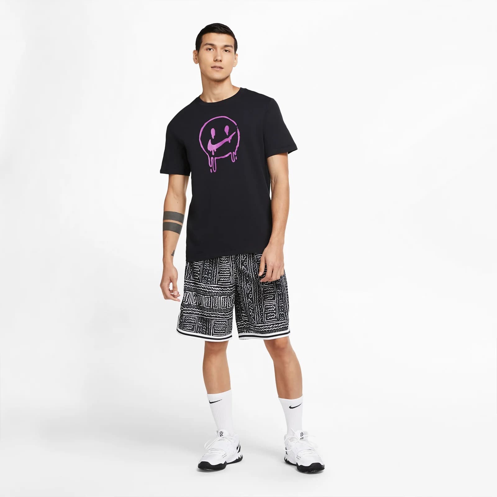 ФУТБОЛКА NIKE M NK TEE  (CV2110-010)